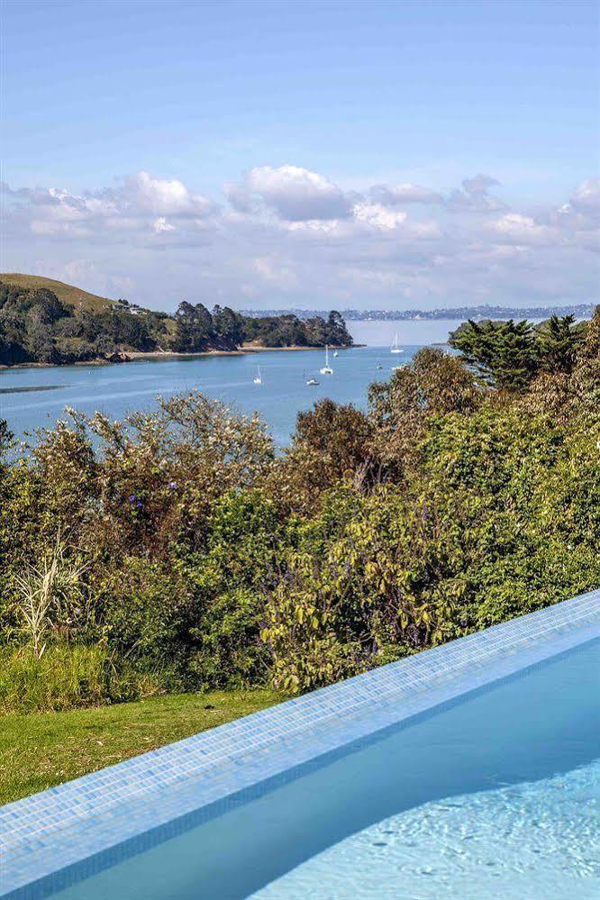 Le Chalet Waiheke Apartments Ostend Exteriör bild